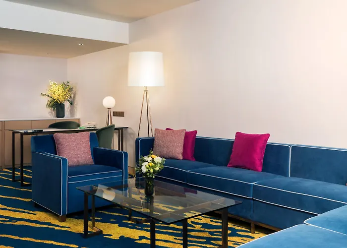 Holiday Inn Golden Mile By Ihg Hong Kong