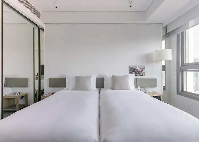 Hotel Stage Hong Kong